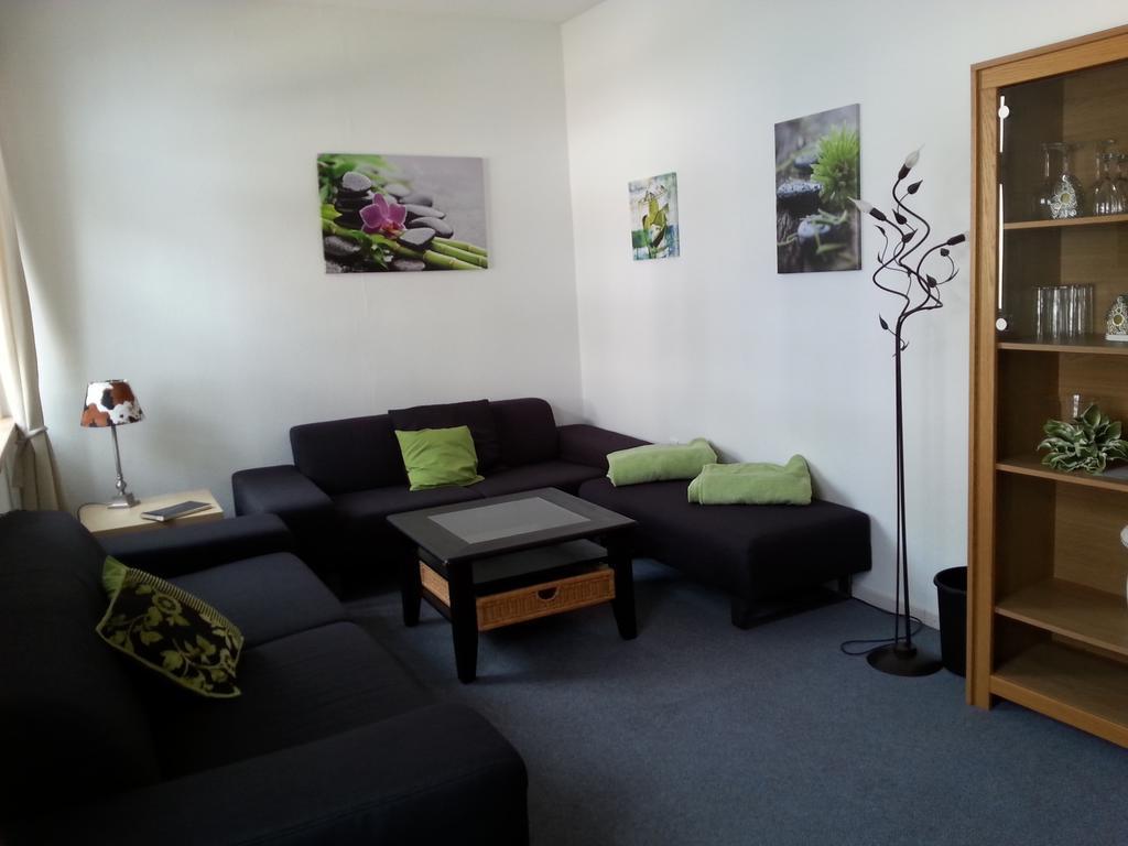 Ferienwohnung Am Nuerburgring Adenau Rum bild